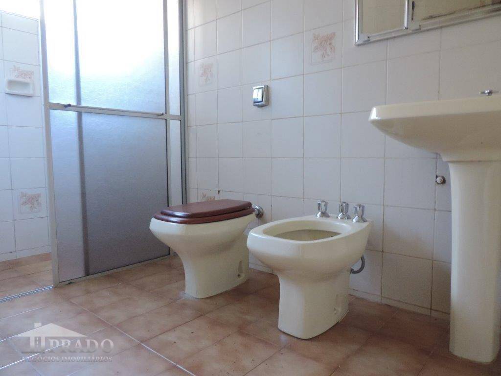 Sobrado à venda com 7 quartos, 285m² - Foto 28