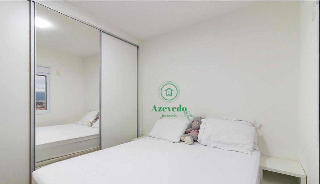 Apartamento à venda com 3 quartos, 122m² - Foto 17