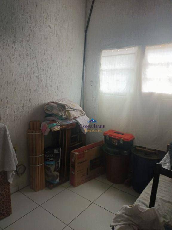 Casa à venda com 3 quartos, 50m² - Foto 6