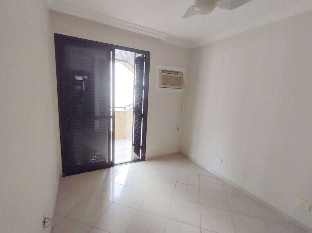 Apartamento à venda com 4 quartos, 160m² - Foto 15