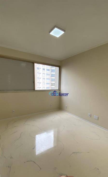 Apartamento à venda com 3 quartos, 90m² - Foto 15