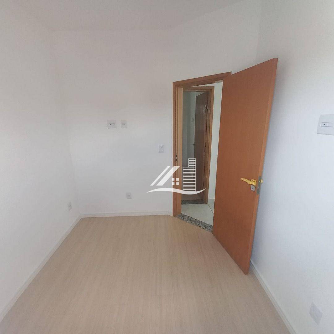 Apartamento à venda com 2 quartos, 44m² - Foto 8