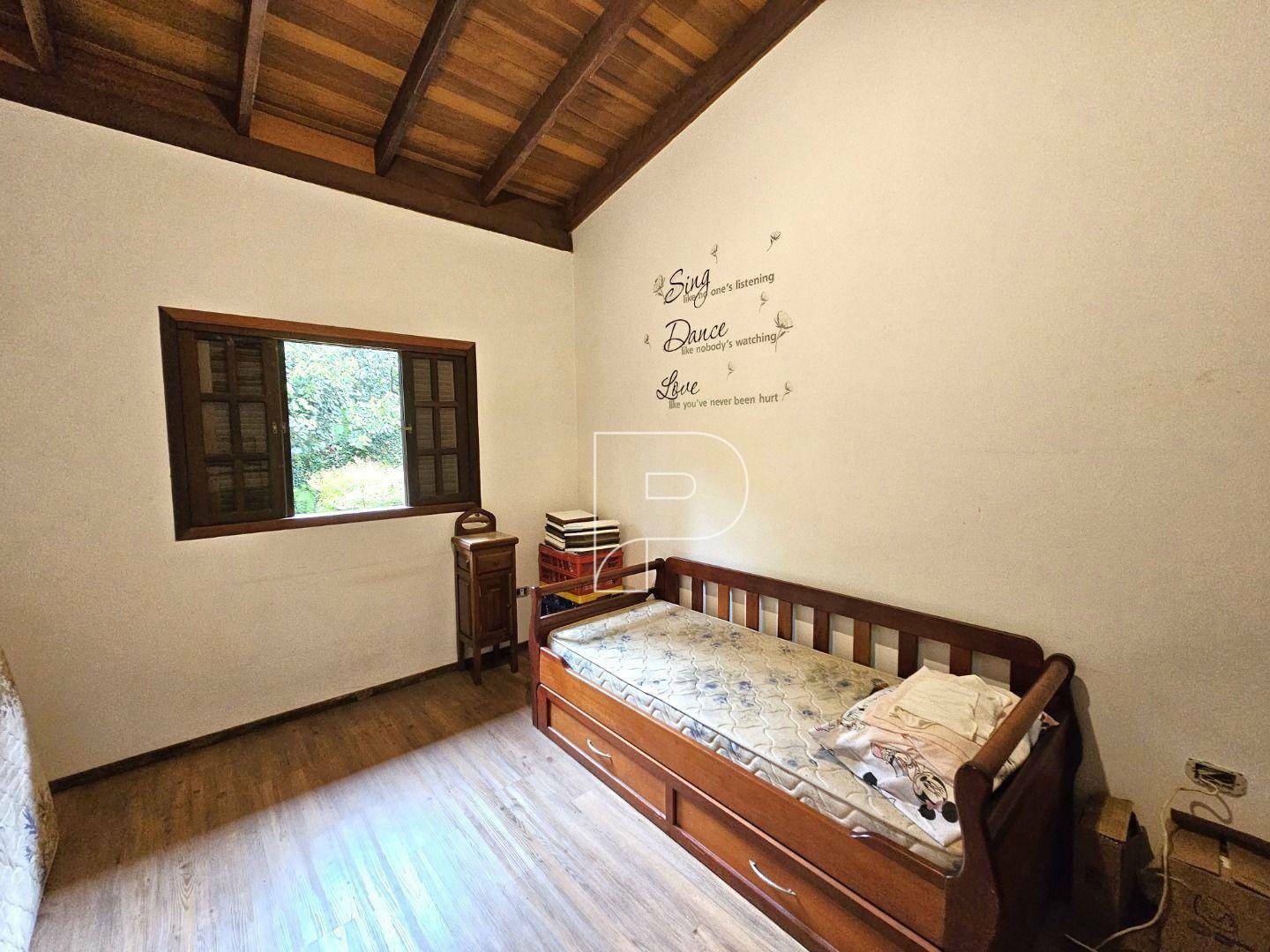 Casa à venda com 3 quartos, 250m² - Foto 23