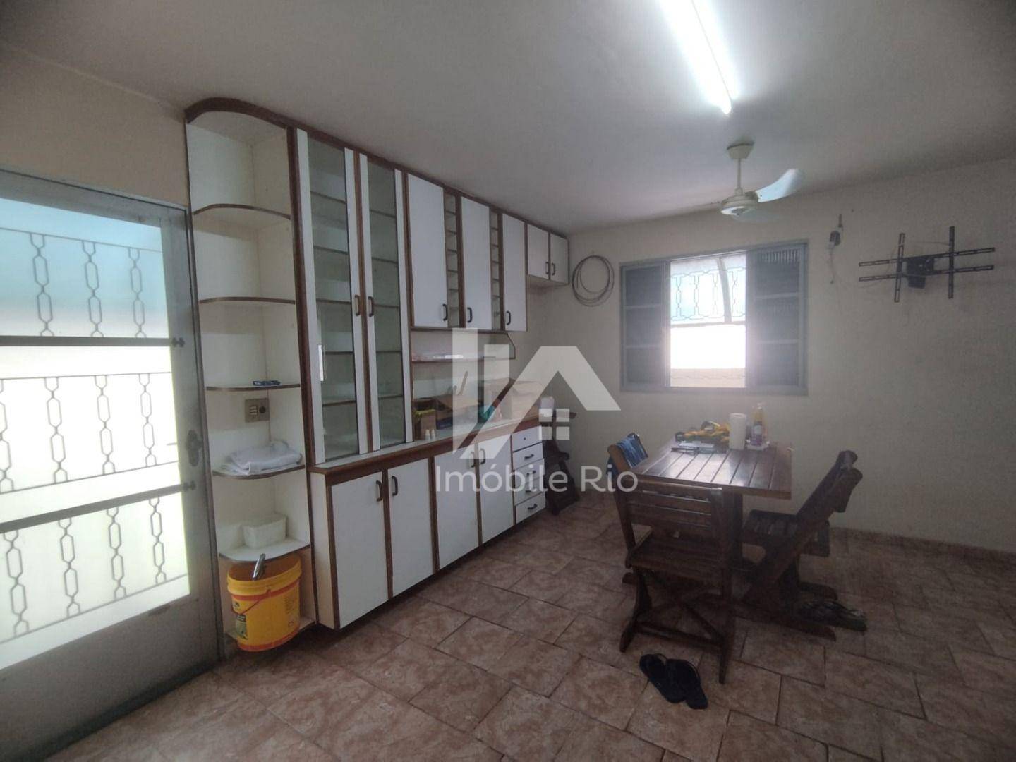 Casa à venda com 3 quartos, 258m² - Foto 23