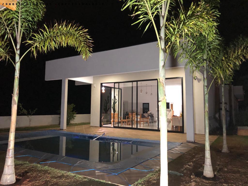 Casa de Condomínio à venda com 3 quartos, 600m² - Foto 13