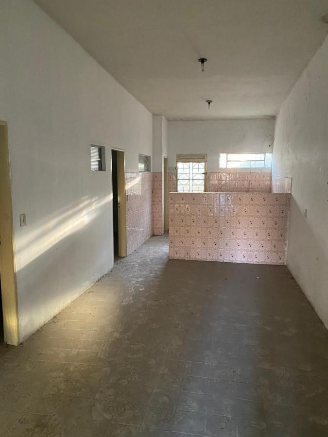 Casa à venda com 2 quartos, 120m² - Foto 4