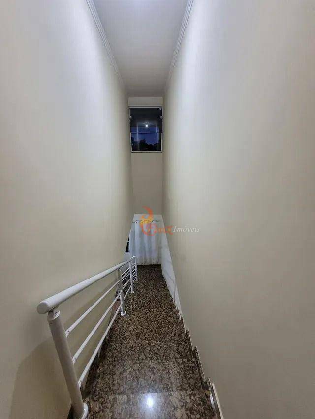 Sobrado à venda com 3 quartos, 160m² - Foto 9