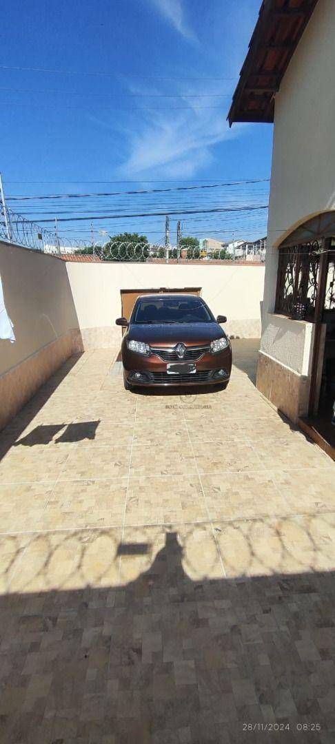 Casa à venda com 2 quartos, 97m² - Foto 12
