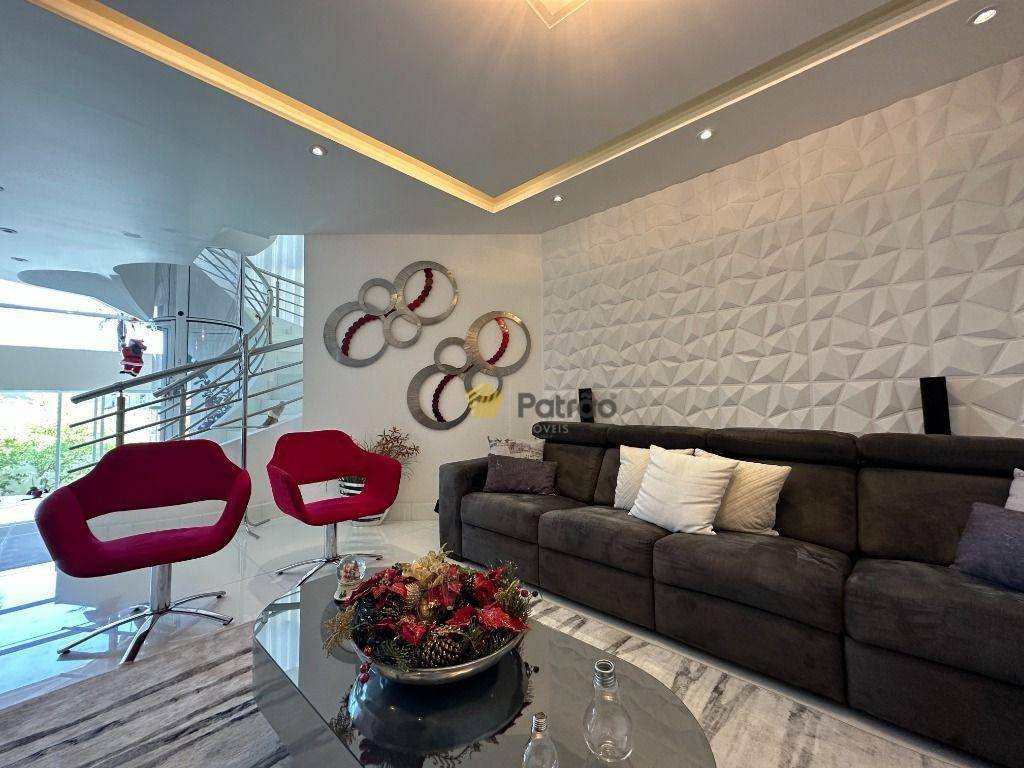 Casa de Condomínio à venda com 4 quartos, 820m² - Foto 15