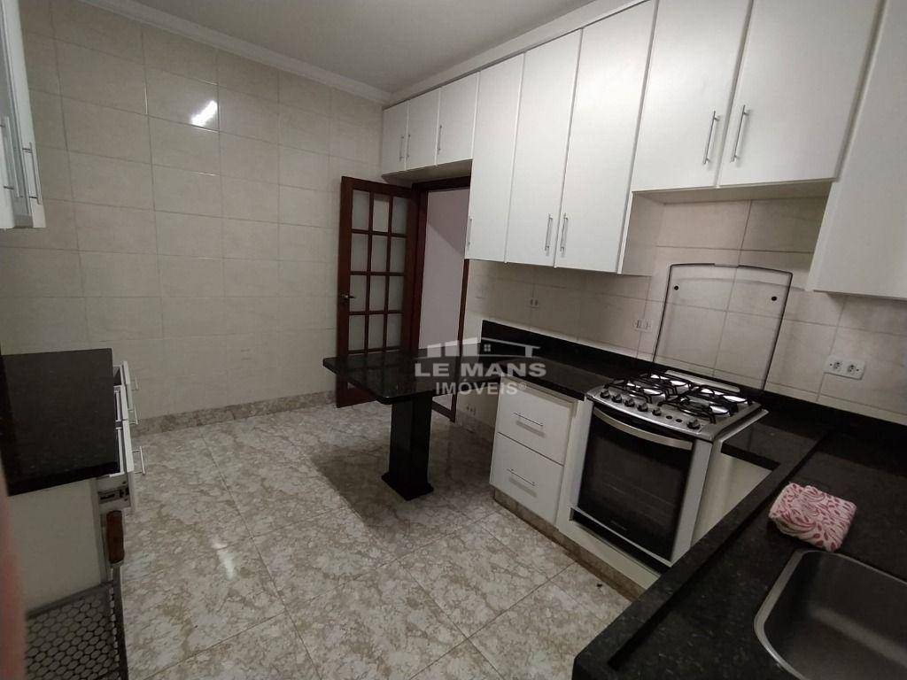 Casa à venda com 3 quartos, 148m² - Foto 11