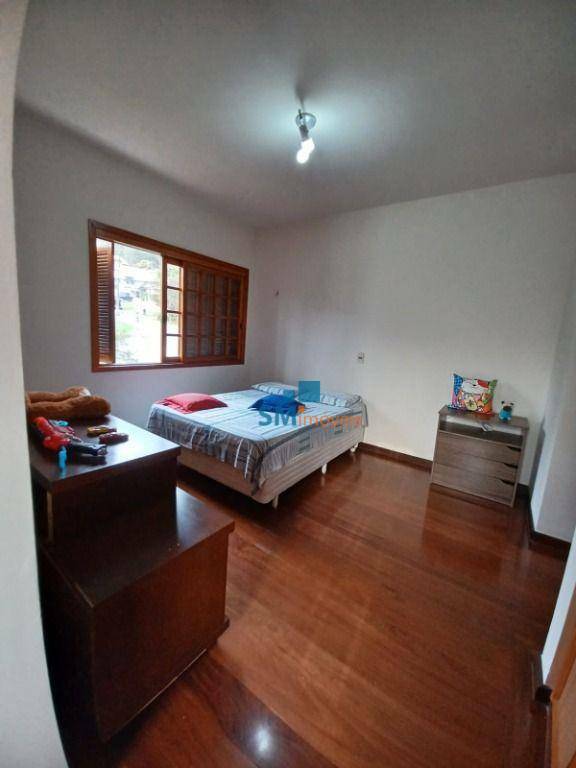 Casa à venda e aluguel com 4 quartos, 320m² - Foto 36