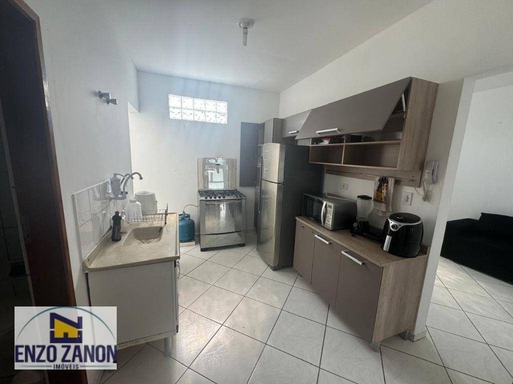 Apartamento para alugar com 2 quartos, 70m² - Foto 14