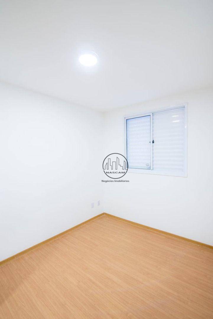 Apartamento para alugar com 2 quartos, 43m² - Foto 4