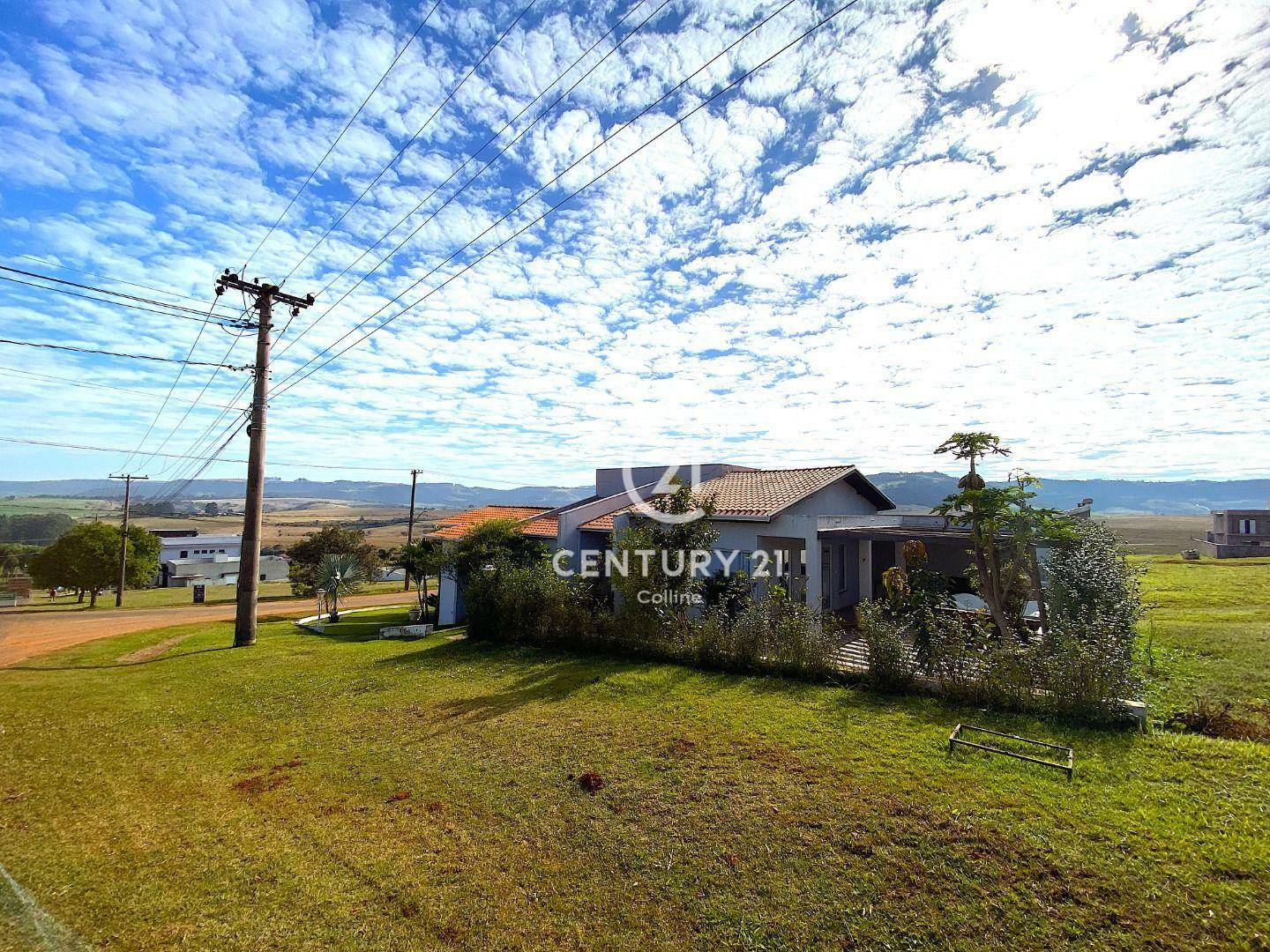 Casa de Condomínio à venda com 3 quartos, 142m² - Foto 2