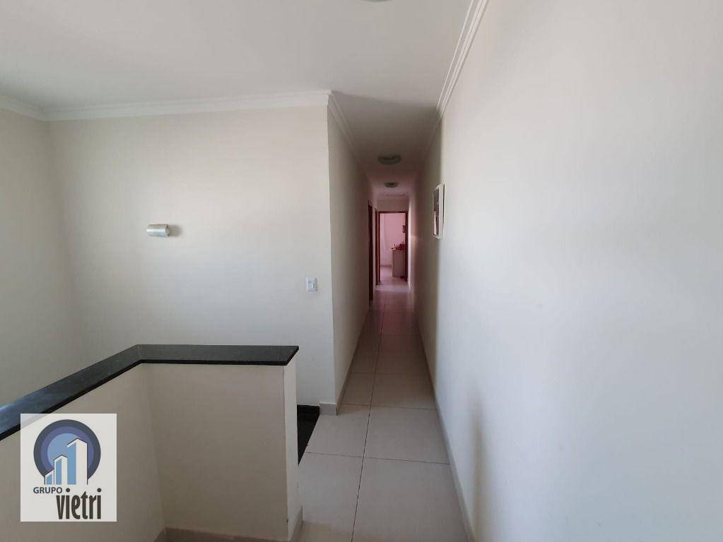 Sobrado à venda com 3 quartos, 205m² - Foto 11