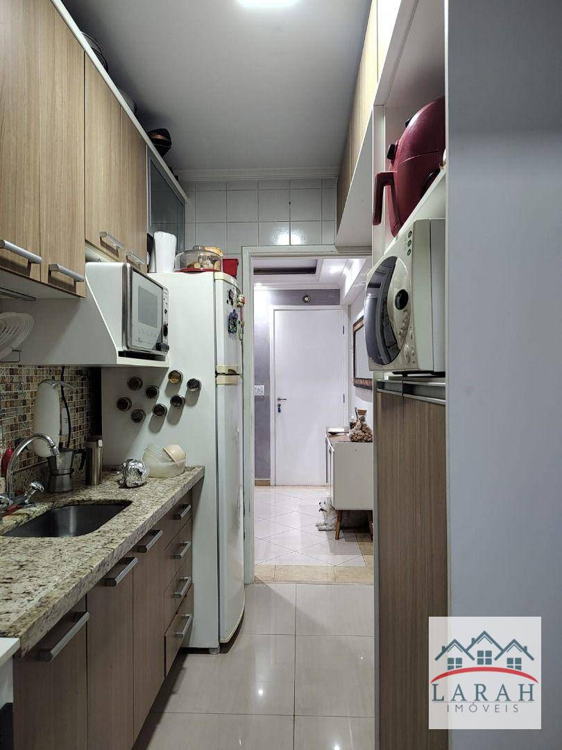 Apartamento à venda com 2 quartos, 60m² - Foto 9