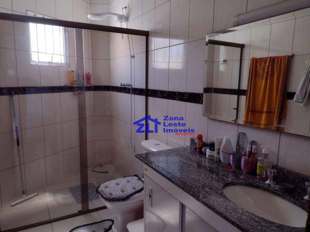 Sobrado à venda com 4 quartos, 300m² - Foto 35