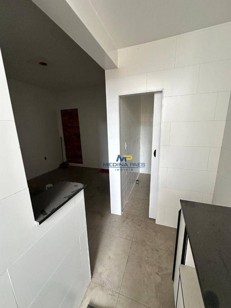 Casa à venda com 2 quartos, 100M2 - Foto 15