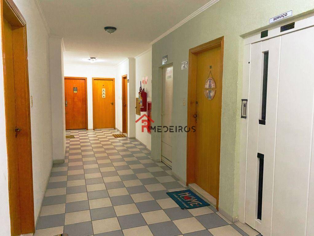 Apartamento à venda com 2 quartos, 70m² - Foto 23