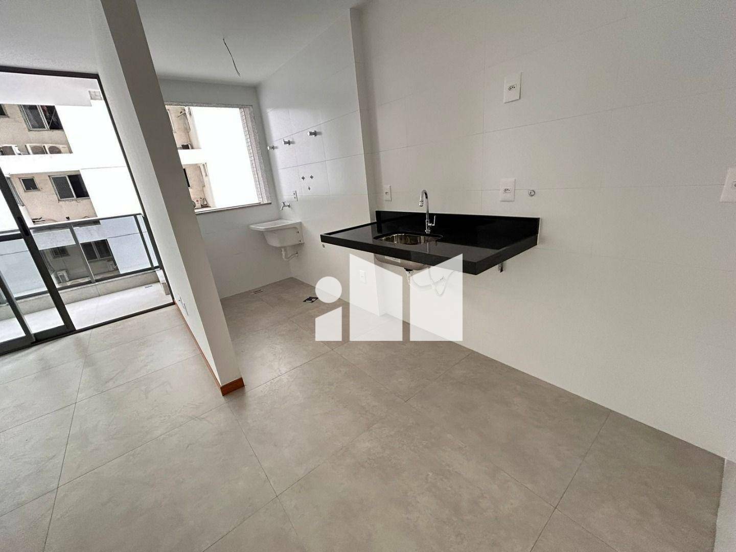 Apartamento à venda com 2 quartos, 60m² - Foto 13