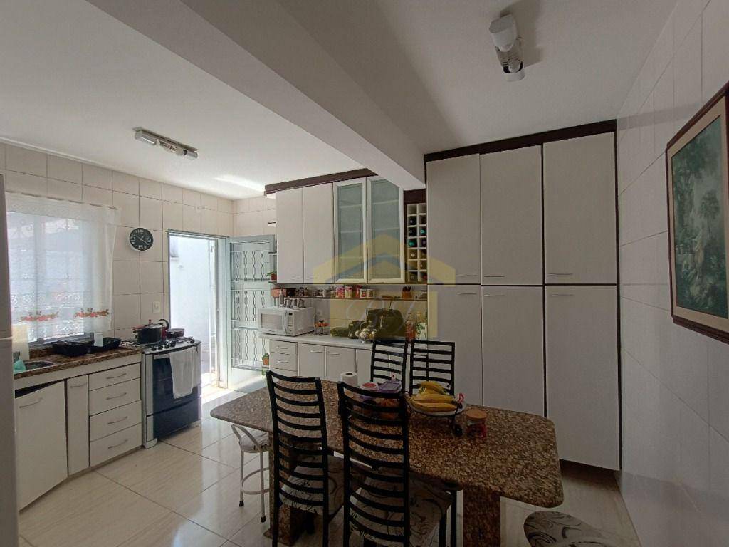 Sobrado à venda com 4 quartos, 155m² - Foto 5