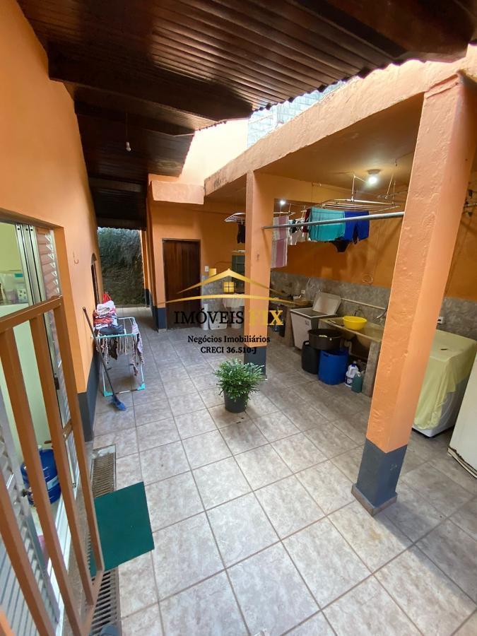 Casa à venda com 3 quartos, 159m² - Foto 25