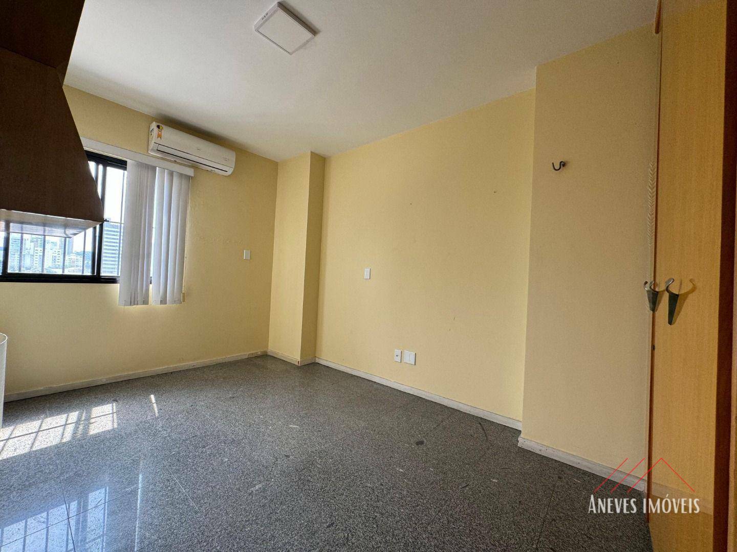 Apartamento à venda com 4 quartos, 205m² - Foto 22