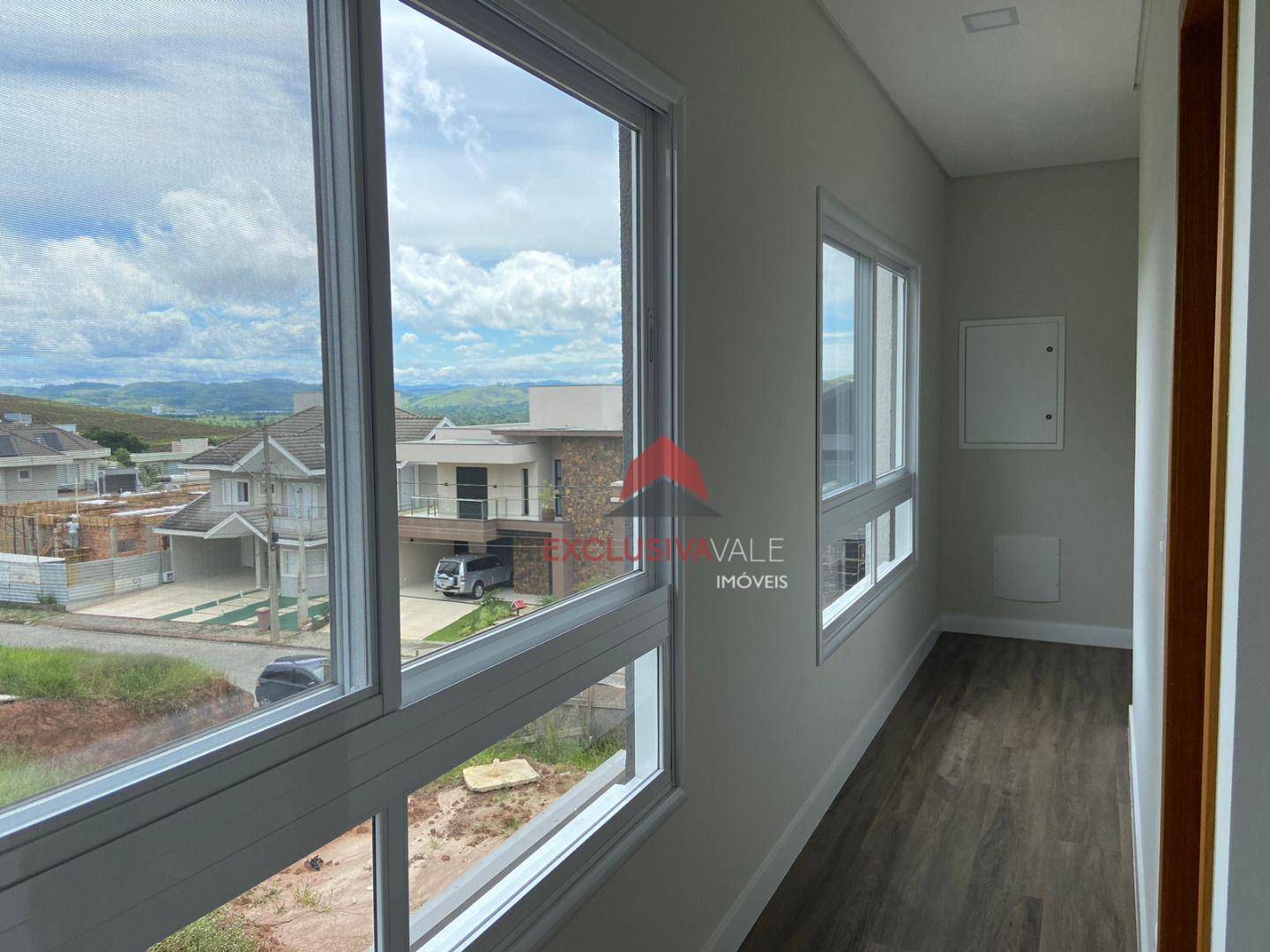 Casa de Condomínio à venda com 4 quartos, 291m² - Foto 41