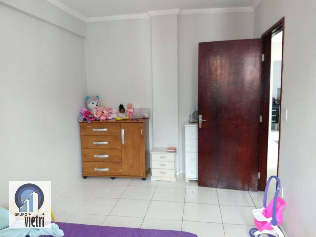 Apartamento à venda com 2 quartos, 62m² - Foto 12