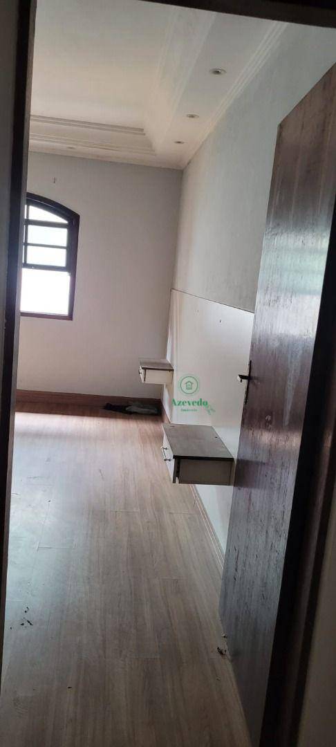 Sobrado à venda com 3 quartos, 200M2 - Foto 16