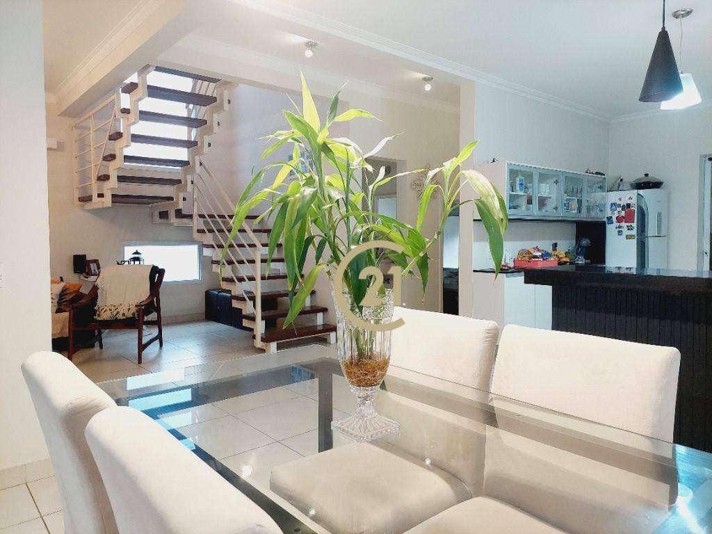Casa de Condomínio à venda com 3 quartos, 260m² - Foto 9