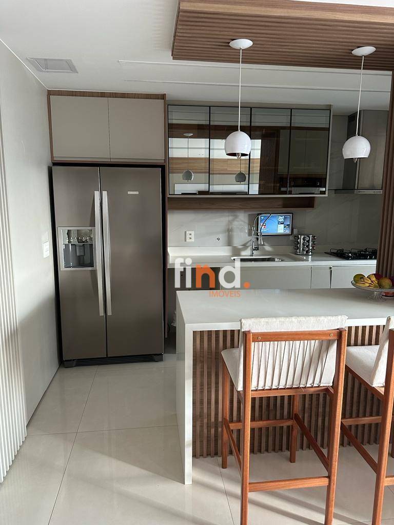 Apartamento à venda com 2 quartos, 105m² - Foto 8