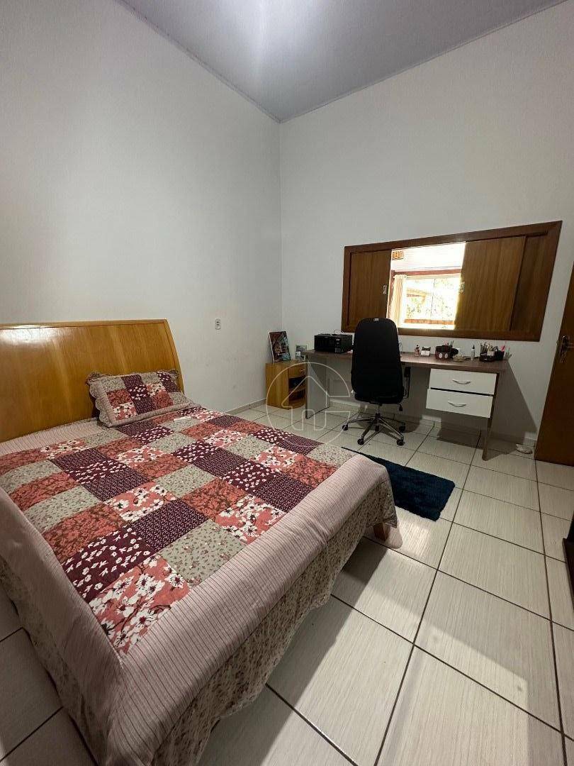 Chácara à venda com 3 quartos, 356m² - Foto 9