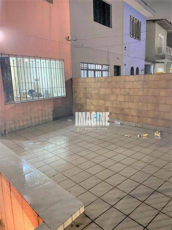 Sobrado à venda com 2 quartos, 130m² - Foto 4