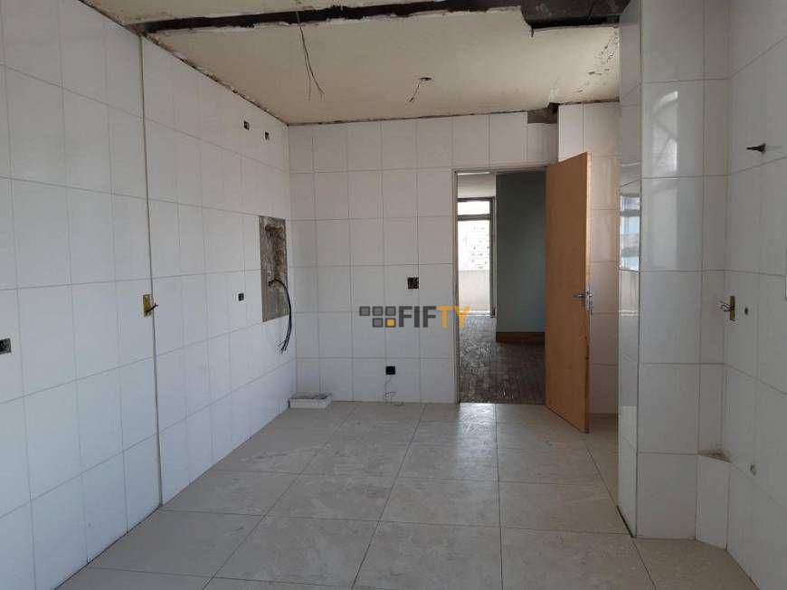 Apartamento à venda e aluguel com 3 quartos, 138m² - Foto 10