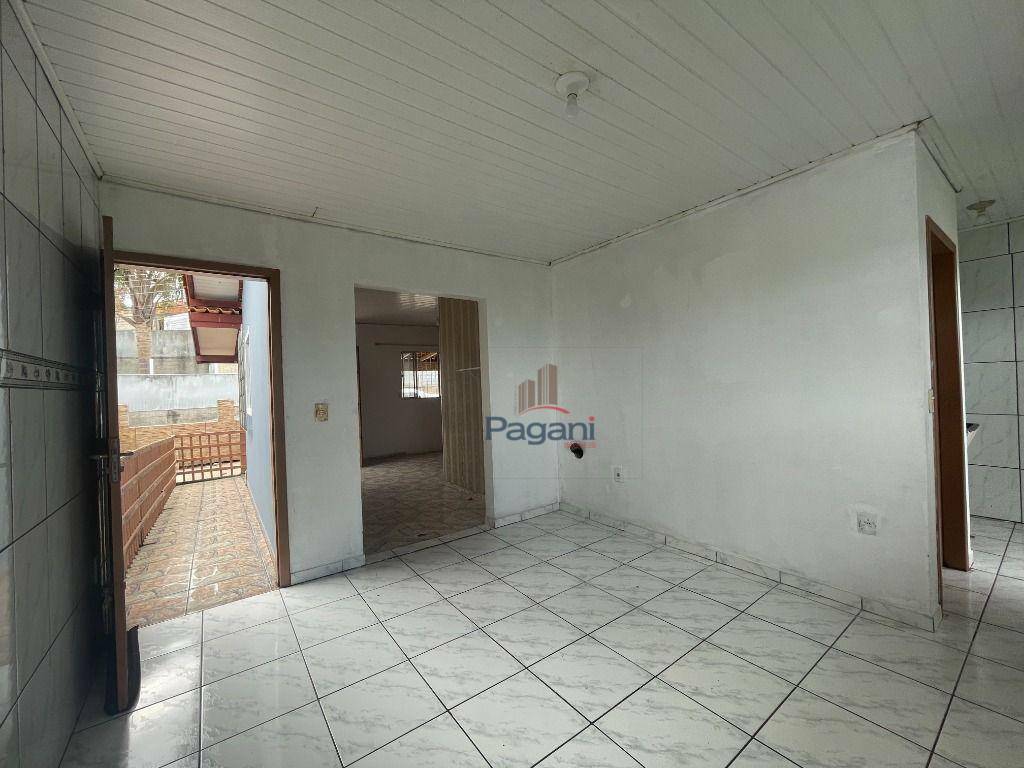 Casa para alugar com 2 quartos, 100m² - Foto 8