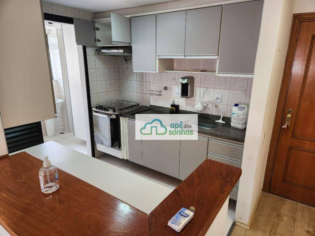 Apartamento à venda com 2 quartos, 70m² - Foto 15