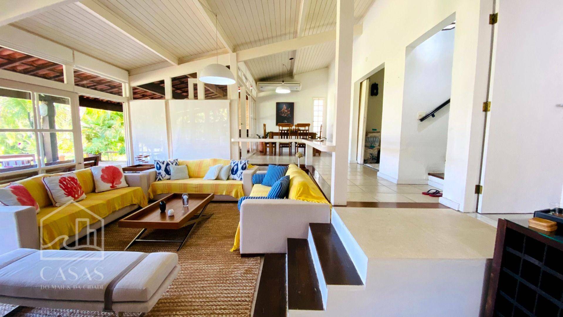 Casa à venda e aluguel com 5 quartos, 200m² - Foto 4