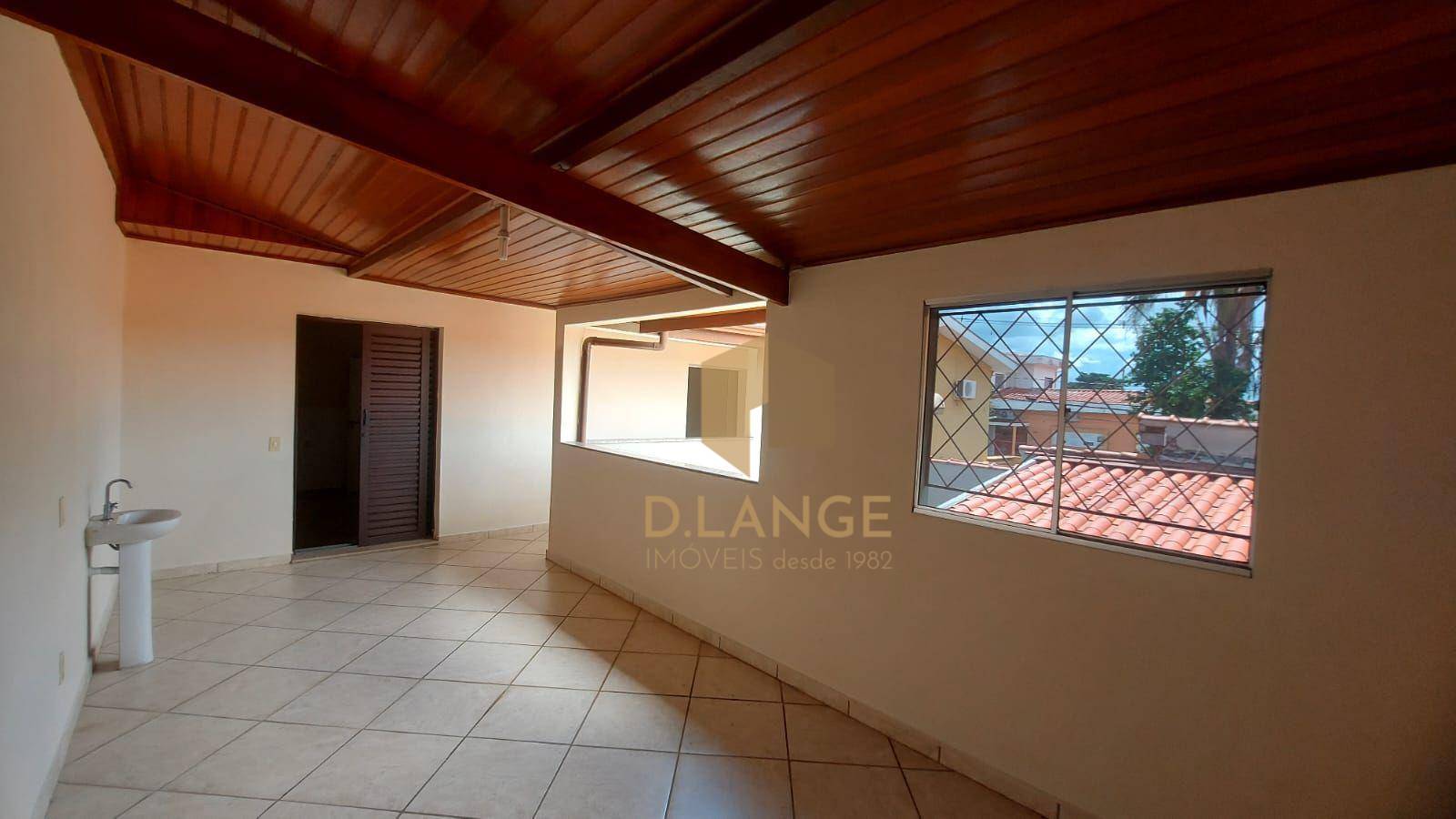 Casa para alugar com 4 quartos, 240m² - Foto 17