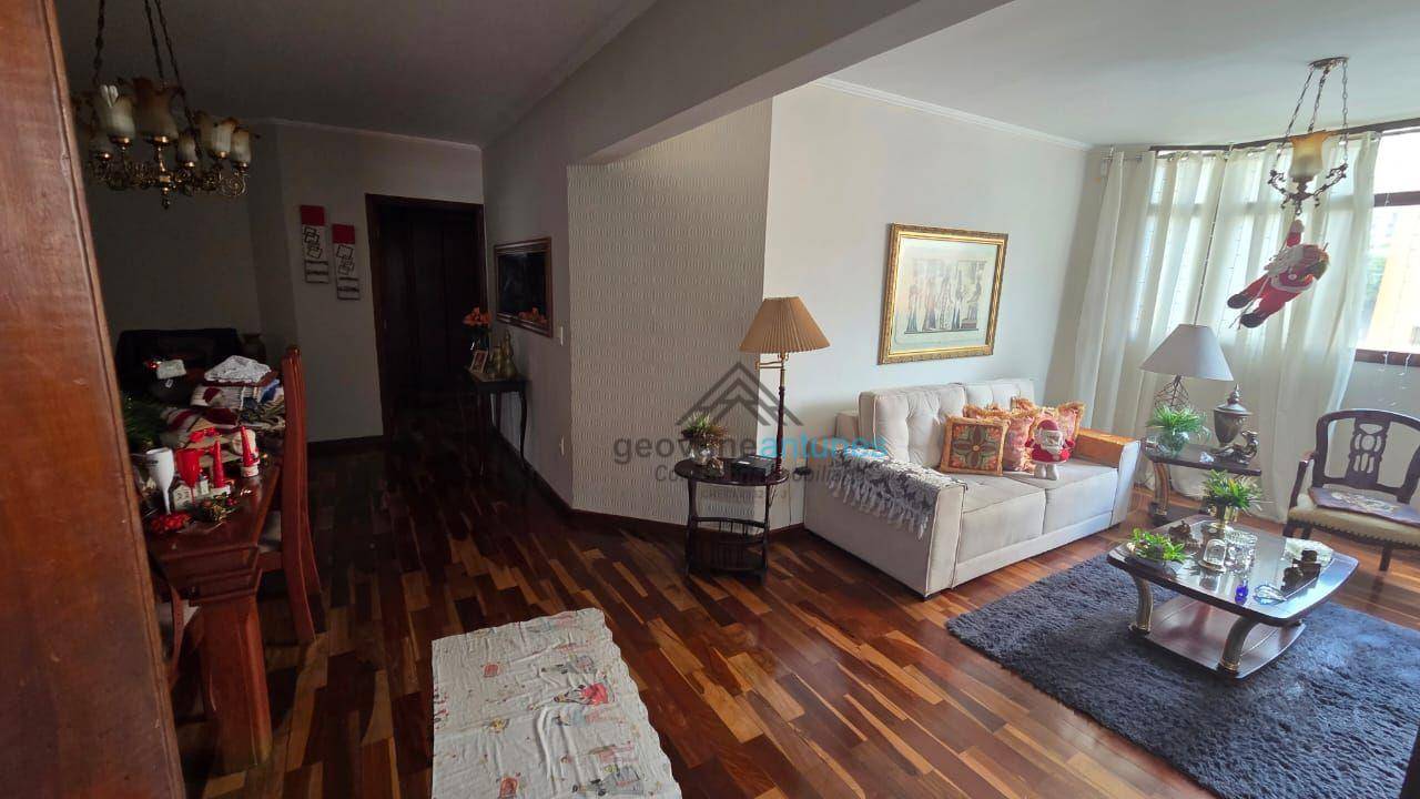 Apartamento, 3 quartos, 147 m² - Foto 1