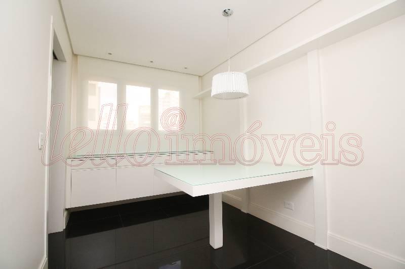 Apartamento à venda com 4 quartos, 215m² - Foto 13