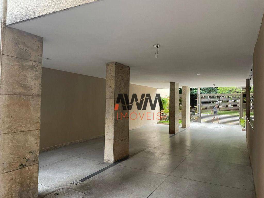 Apartamento à venda com 3 quartos, 142m² - Foto 29