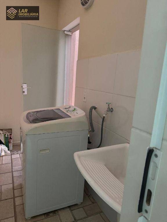 Casa de Condomínio para alugar com 2 quartos, 110m² - Foto 6