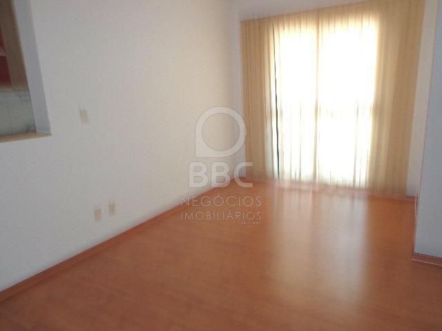 Apartamento à venda com 2 quartos, 64m² - Foto 5