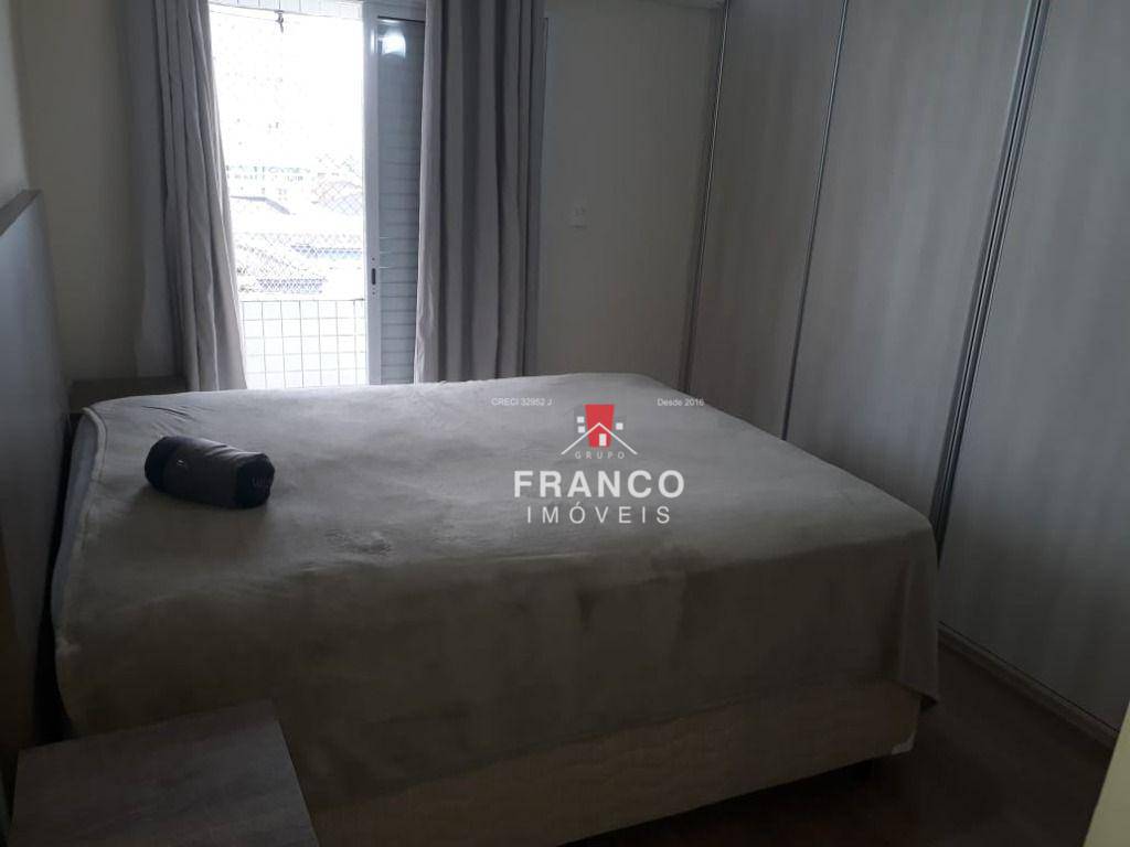 Apartamento à venda com 2 quartos, 100m² - Foto 9