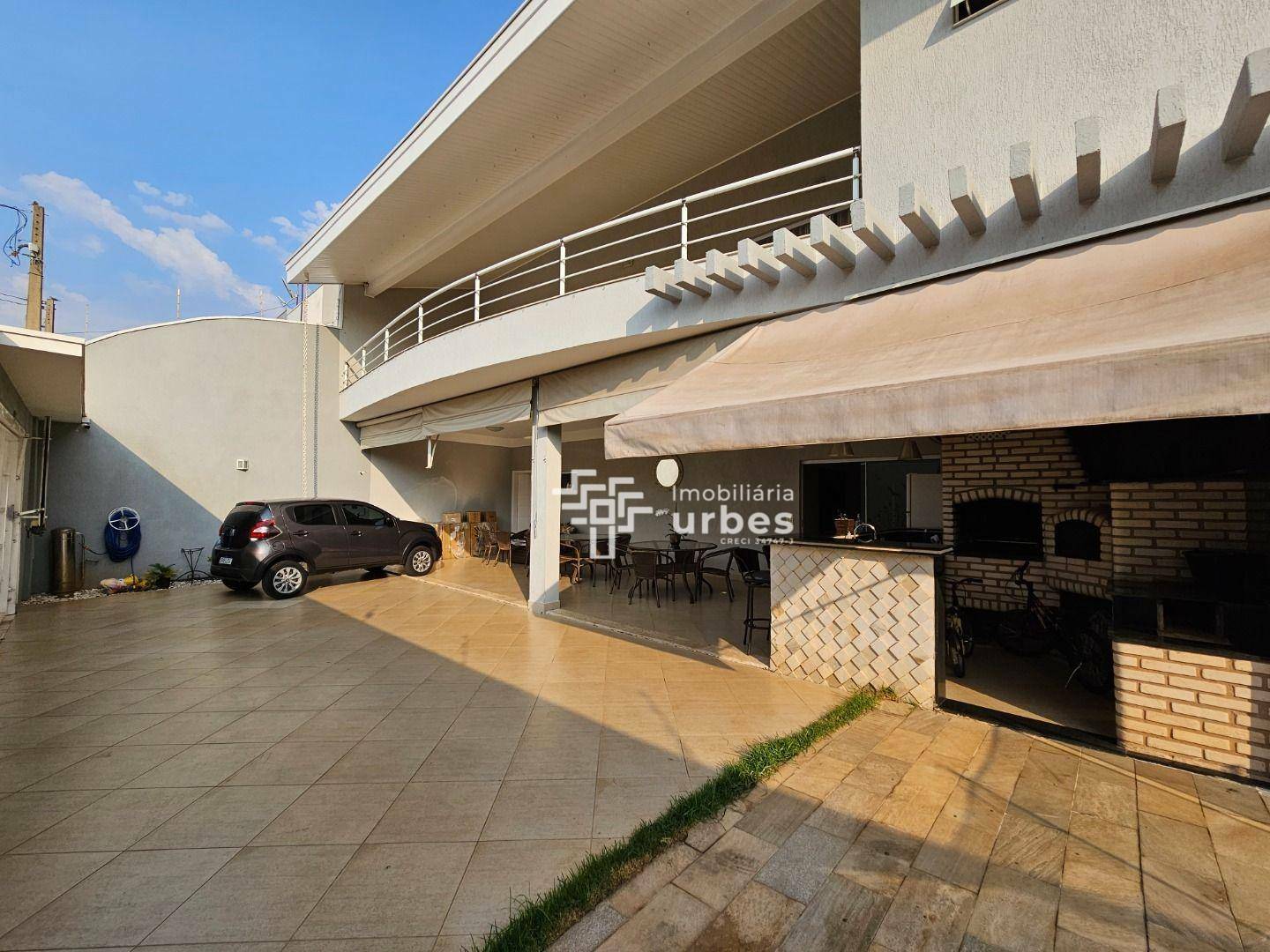 Casa à venda com 4 quartos, 360m² - Foto 44