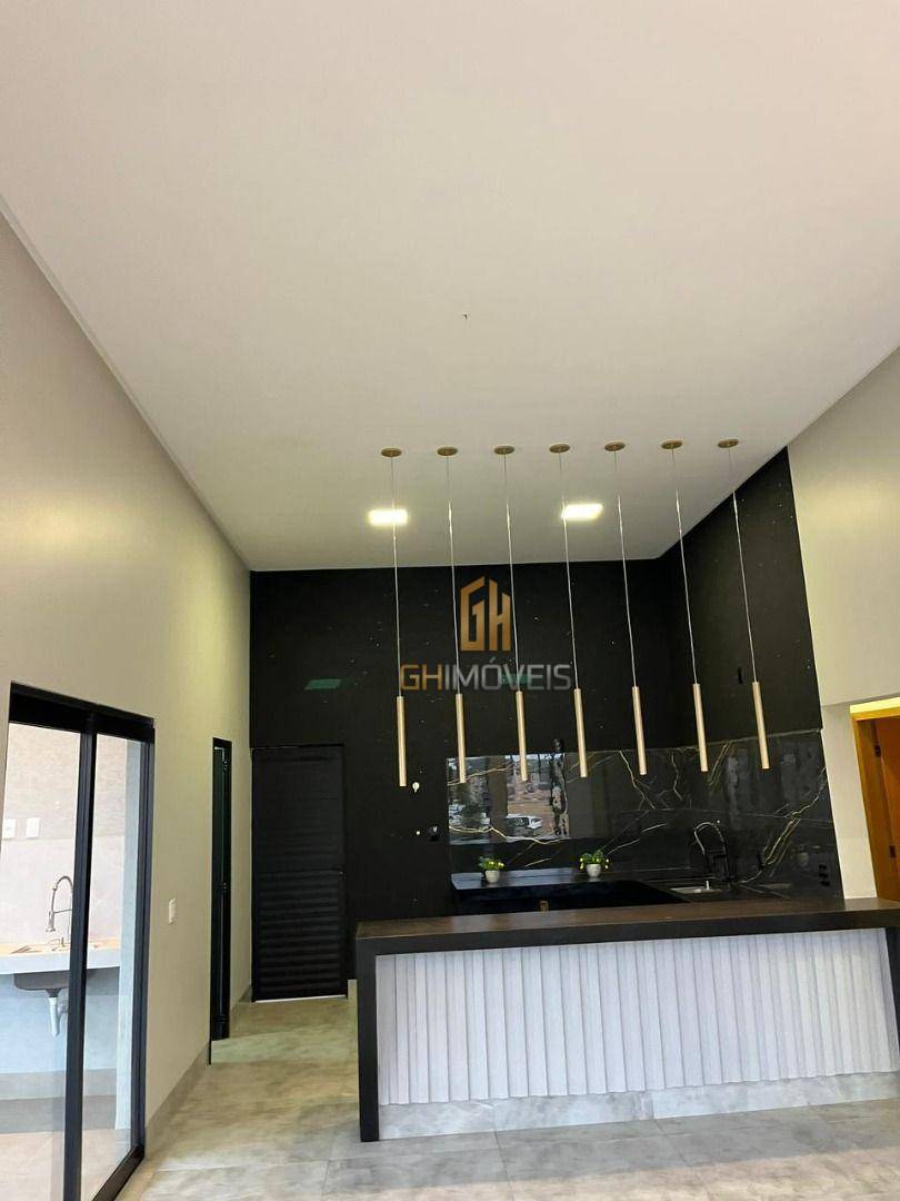 Casa de Condomínio à venda com 4 quartos, 192m² - Foto 4