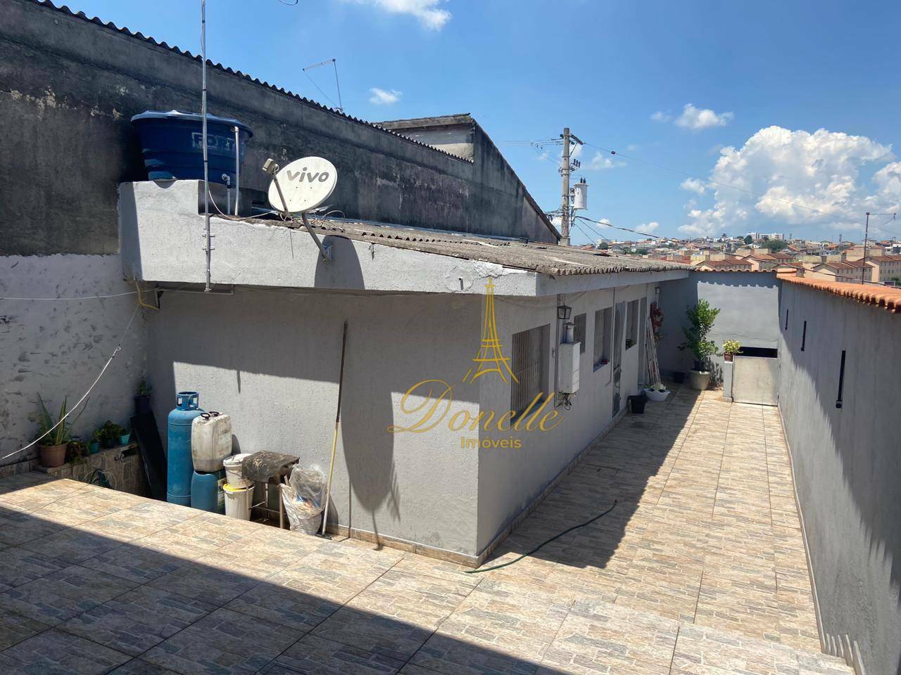 Casa à venda com 2 quartos, 186m² - Foto 3