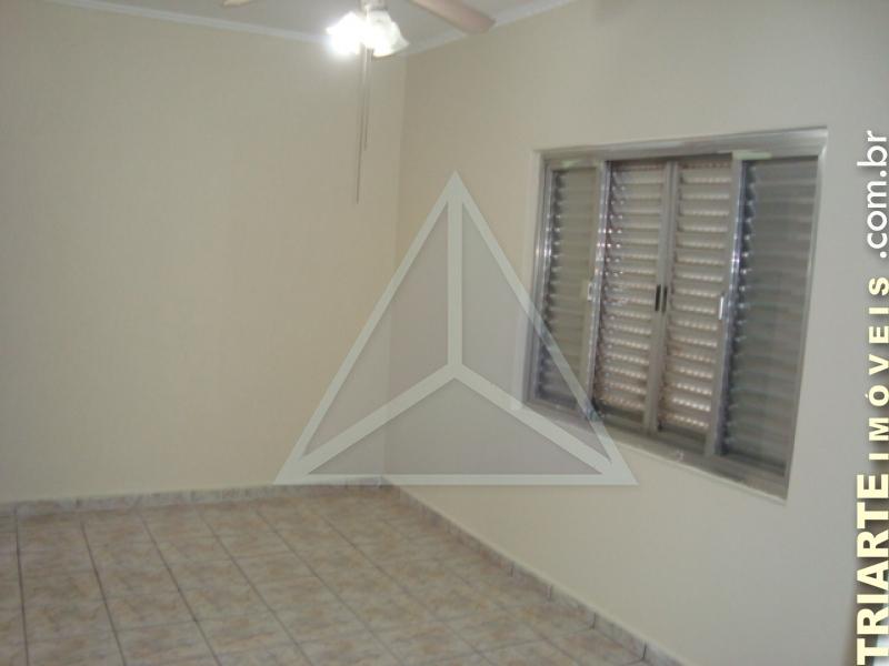 Casa à venda com 3 quartos, 194m² - Foto 11