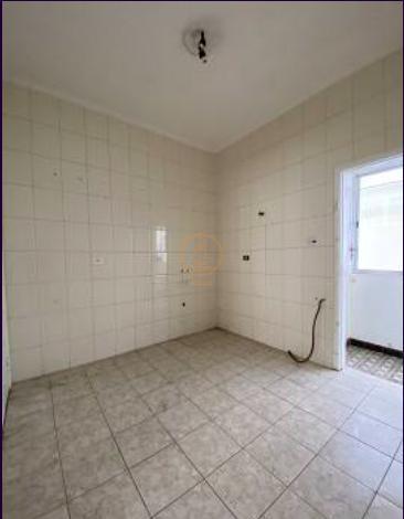 Apartamento para alugar com 3 quartos, 97m² - Foto 12